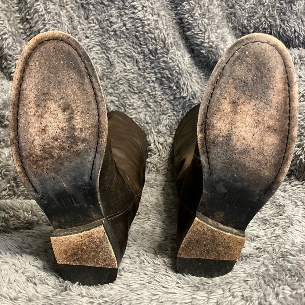Frye Melissa Button Distressed Leather Women's Knee-High Riding Boots 6B - Picture 6 of 16